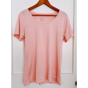 Women’s Light Pink Nike Dri Fit Scoop Neck Athletic Shirt Size Lg